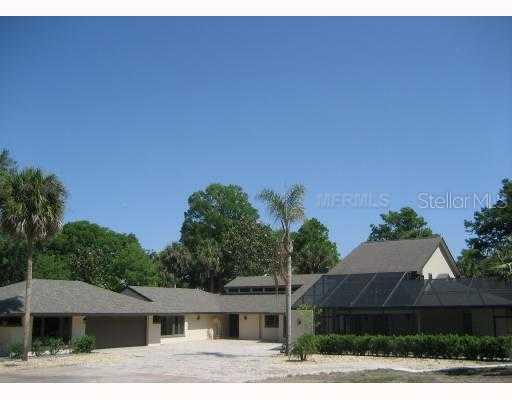 5323 Banana Point Dr., Leesburg, FL 34762