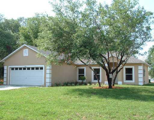 40321 Palm St., Lady Lake, FL 32159