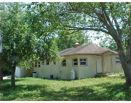 607 Anderson Rd., Groveland, FL 34736