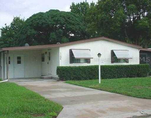 1104 Lintz Ln., The Villages, FL 32159