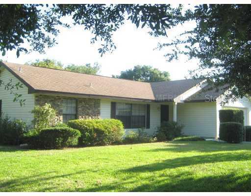 1306 Cove Pl., Tavares, FL 32778