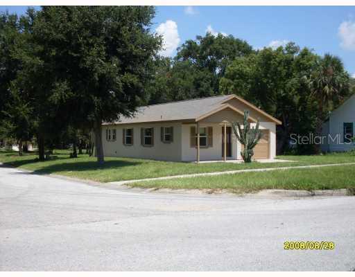 1001 E Mcdonald Ave., Eustis, FL 32726