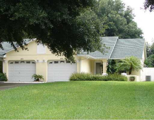8930 Courtyard Ln., Groveland, FL 34736