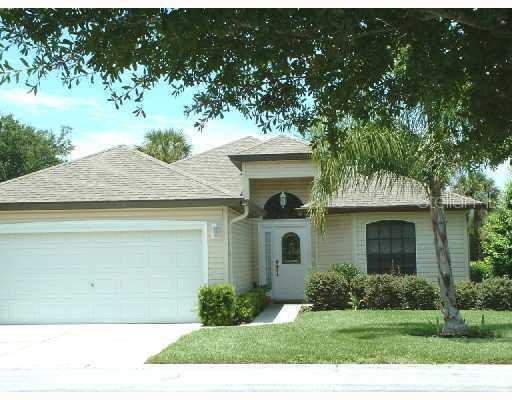 431 Juniper Way, Tavares, FL 32778