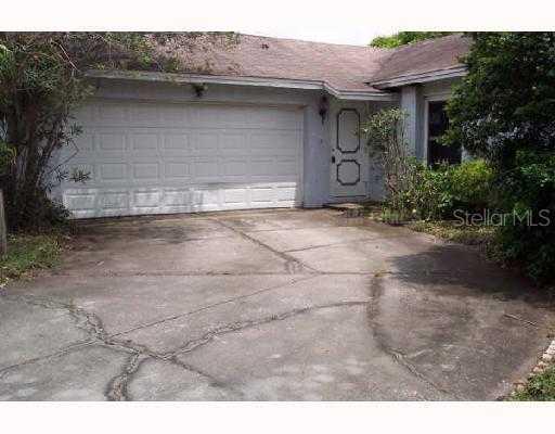 3054 Suwannee Ct., Apopka, FL 32703