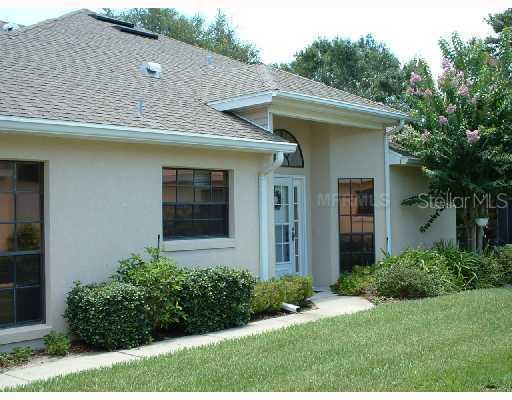 256 Juniper Way, Tavares, FL 32778