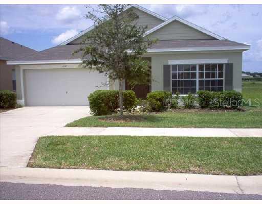 1027 Longville Cir., Tavares, FL 32778