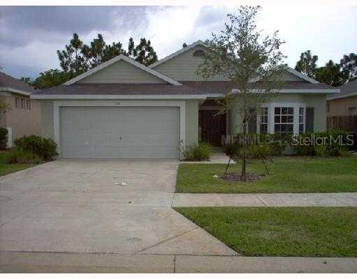 1108 Longville Cir., Tavares, FL 32778