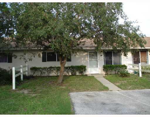 753 E Rosewood Ln., Tavares, FL 32778