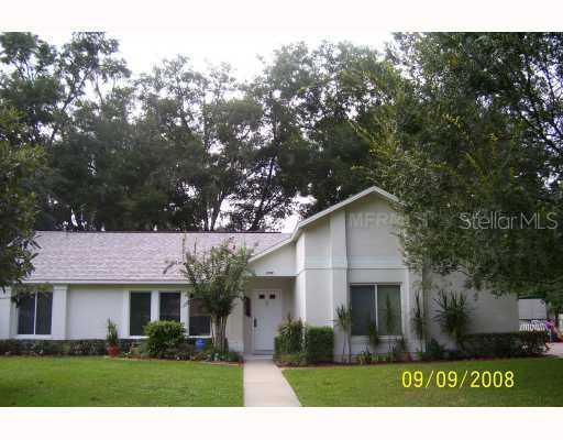 596 Lake Mccoy Dr., Apopka, FL 32712