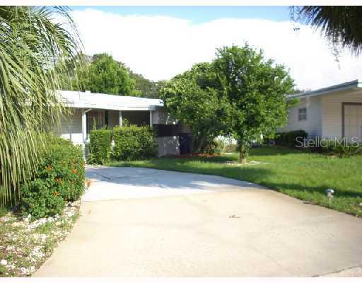 2417 Vindale Rd., Tavares, FL 32778