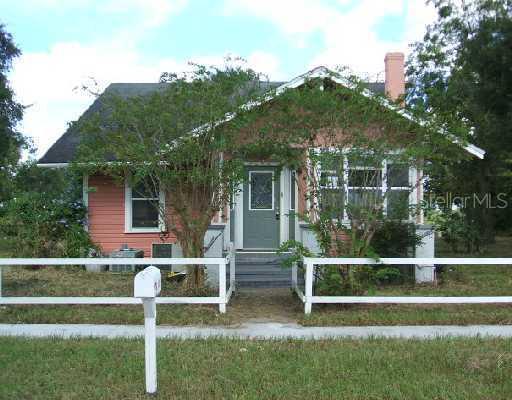 414 S Main Ave., Groveland, FL 34736