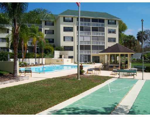 101 N Grandview St. #206, Mount Dora, FL 32757