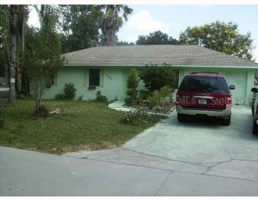 105 Amber Way, Groveland, FL 34736