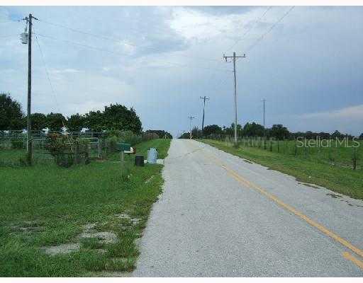 2403 Bay Lake Loop, Groveland, FL 34736