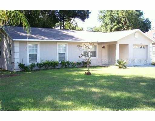 755 Althea Ave., Umatilla, FL 32784