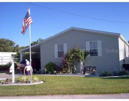 1514 Southshore Dr., Tavares, FL 32778