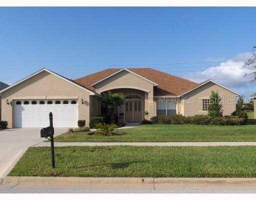 879 Princeton Dr., Clermont, FL 34711