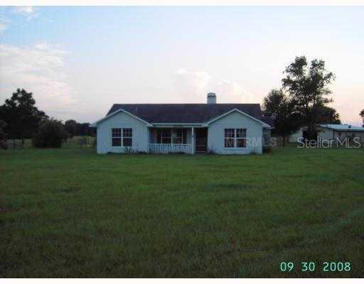 40015 Briarwood Dr., Umatilla, FL 32784