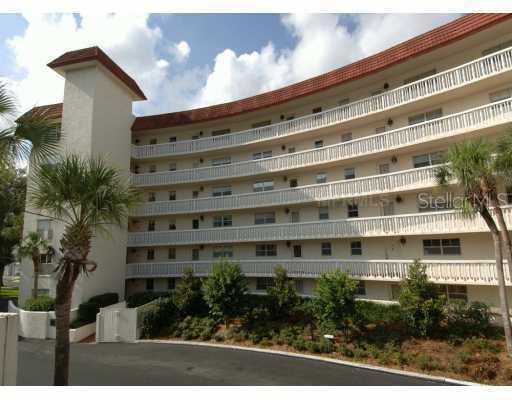 601 N Mcdonald St. #301, Mount Dora, FL 32757