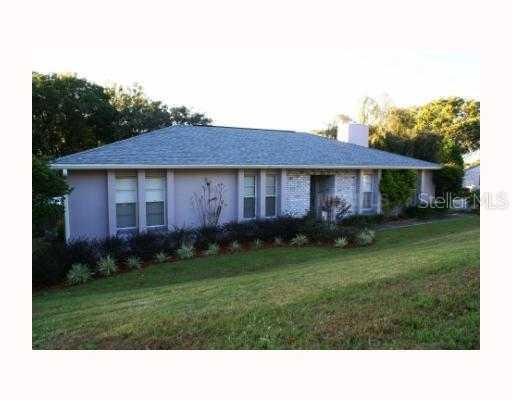 1220 Country Club Rd., Eustis, FL 32726