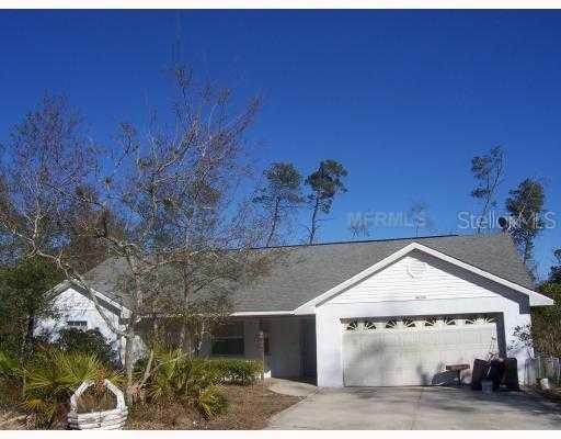 40350 W 2nd Ave., Umatilla, FL 32784