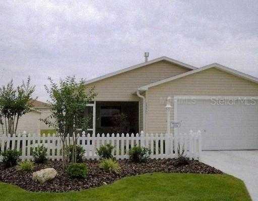 2370 Pine Ridge St, The Villages, FL 32162