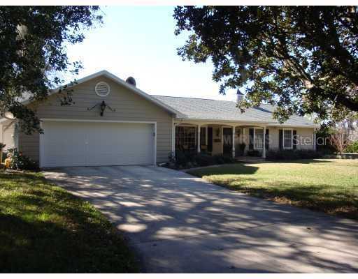 909 Boylston St., Leesburg, FL 34748