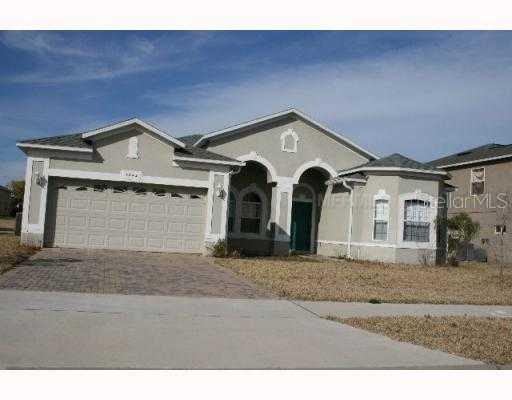 5242 Cape Hatteras Dr., Clermont, FL 34714