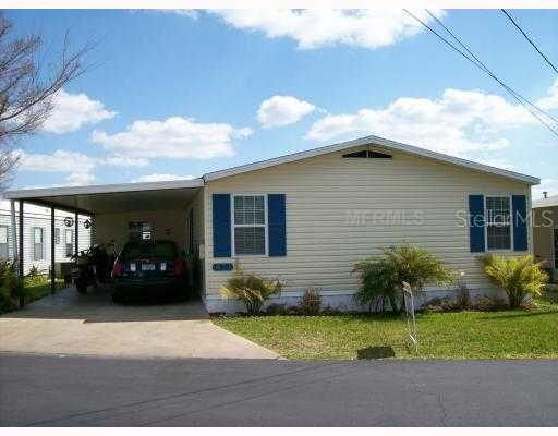 431 Sinclair Cir., Tavares, FL 32778