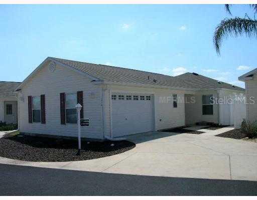 2476 Greenhill Tr., The Villages, FL 32162