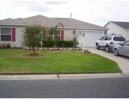 2372 East Gaffney Ave., The Villages, FL 32162