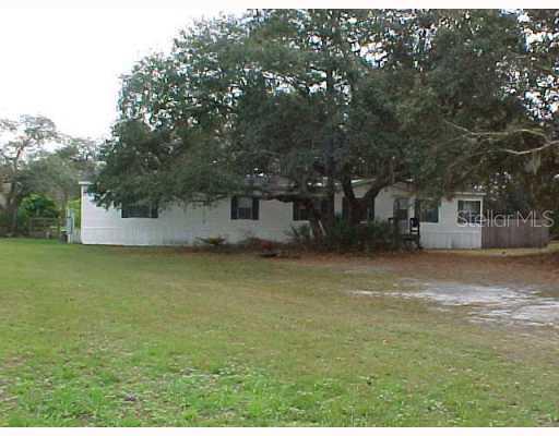 21004 Parkcrest Dr., Eustis, FL 32736