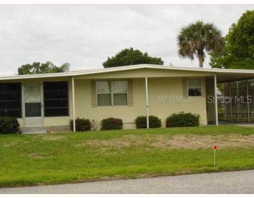 1740 Sunshine Ln., Tavares, FL 32778