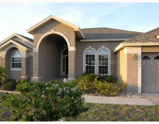 2450 Holly Berry Cir., Clermont, FL 34711