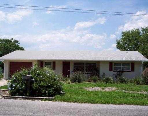 37347 Turner Dr., Umatilla, FL 32784