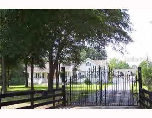 23538 Wolf Branch Rd., Sorrento, FL 32776