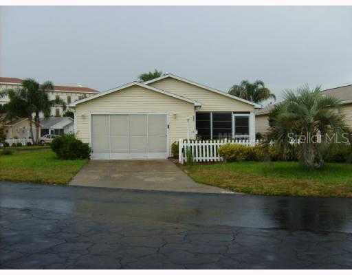 202 Montoya Dr., The Villages, FL 32159