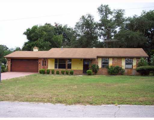 1503 Grove Ave., Leesburg, FL 34748