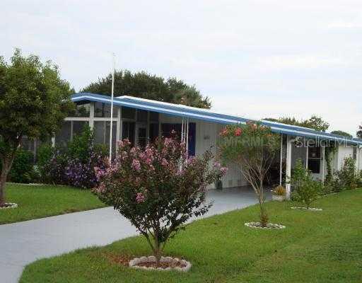 1026 Capella Dr., Tavares, FL 32778