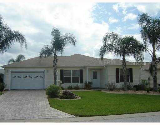 3342 Candlebrook St., The Villages, FL 32162