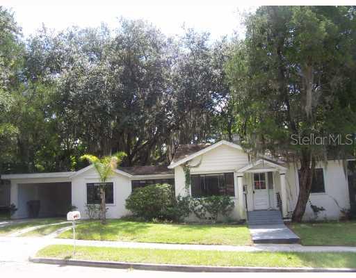 1211 Bonaire Dr., Leesburg, FL 34748