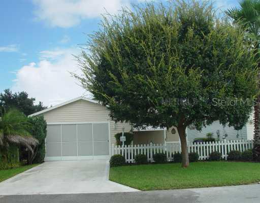 2112 Estevez Dr., The Villages, FL 32159