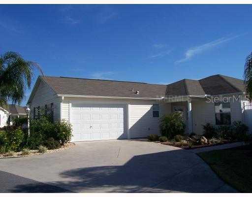 1817 Foxwood Ln., The Villages, FL 32162