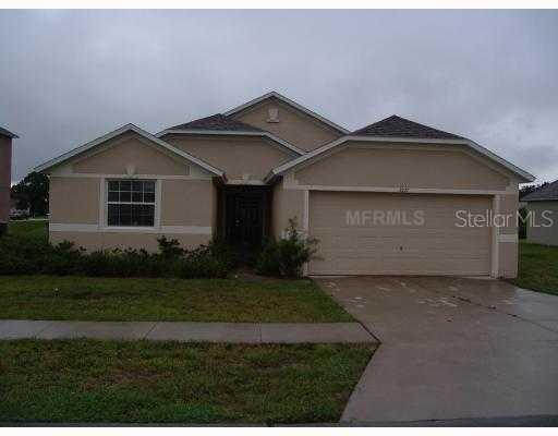 3937 Hillingdon Dr., Tavares, FL 32778