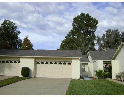 2239 Cypress Ct., Tavares, FL 32778