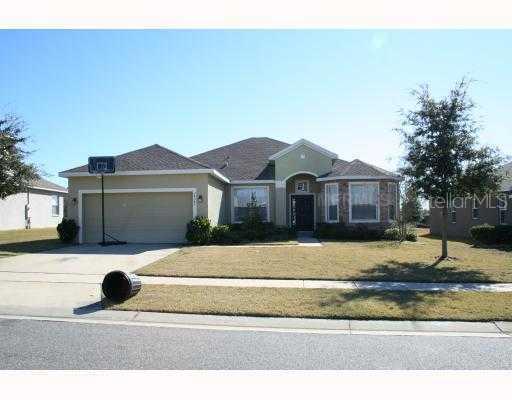 34042 Fortunado St., Sorrento, FL 32776