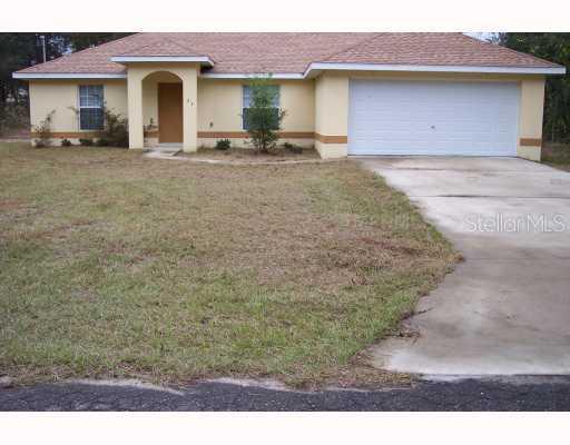 23 E Guava Ter., Ocklawaha, FL 32179