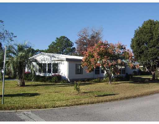 430 Fox Run Blvd., Tavares, FL 32778