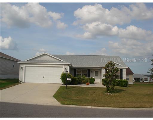 1561 Tallowtree Dr., The Villages, FL 32162